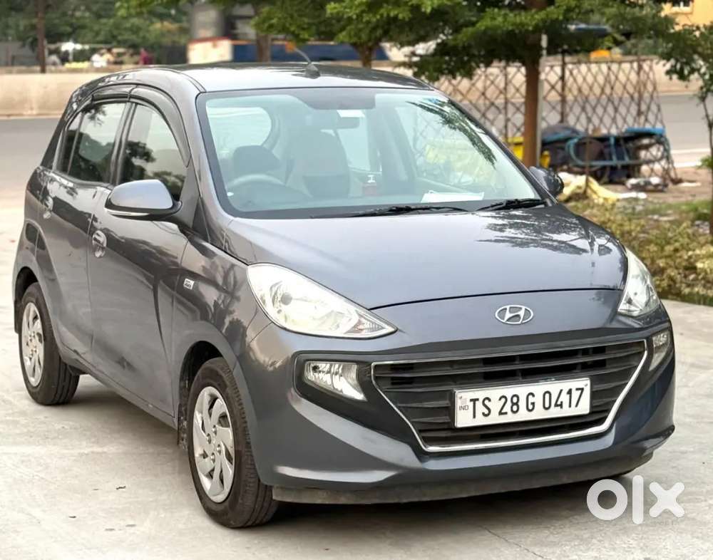 Hyundai    Santro    Amt    Bsiv         Sportz