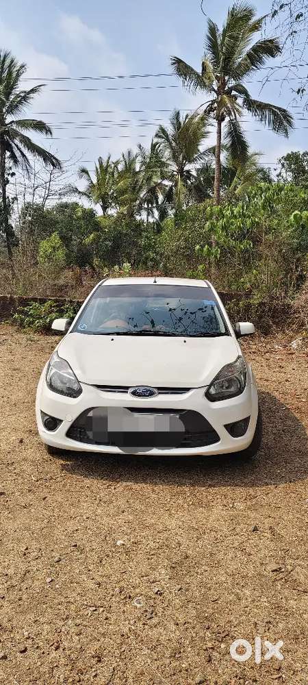 Ford Figo 2010 Petrol 76000 Km Driven