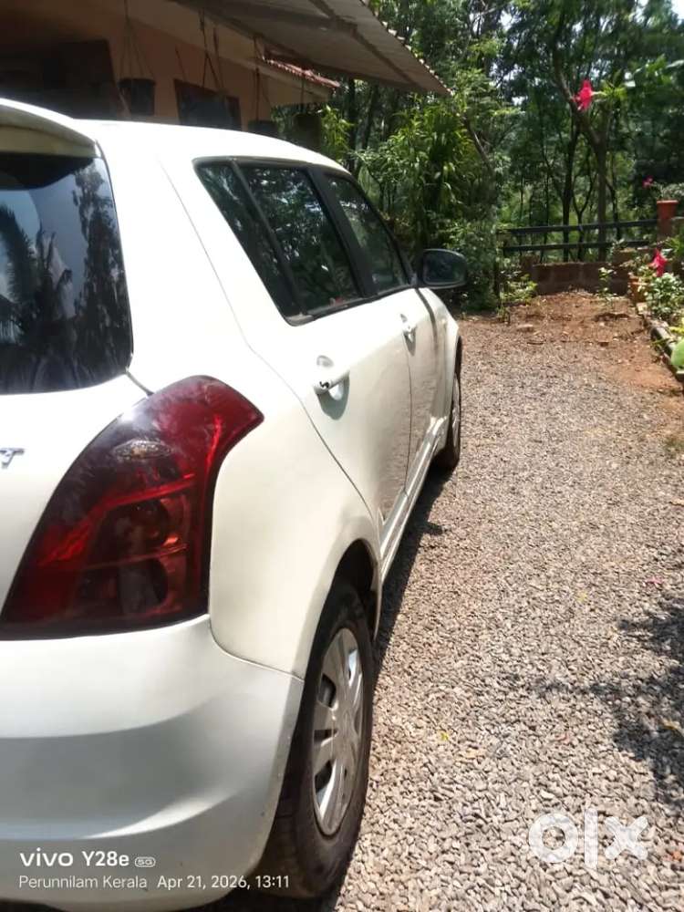 Maruti Suzuki Swift 2010