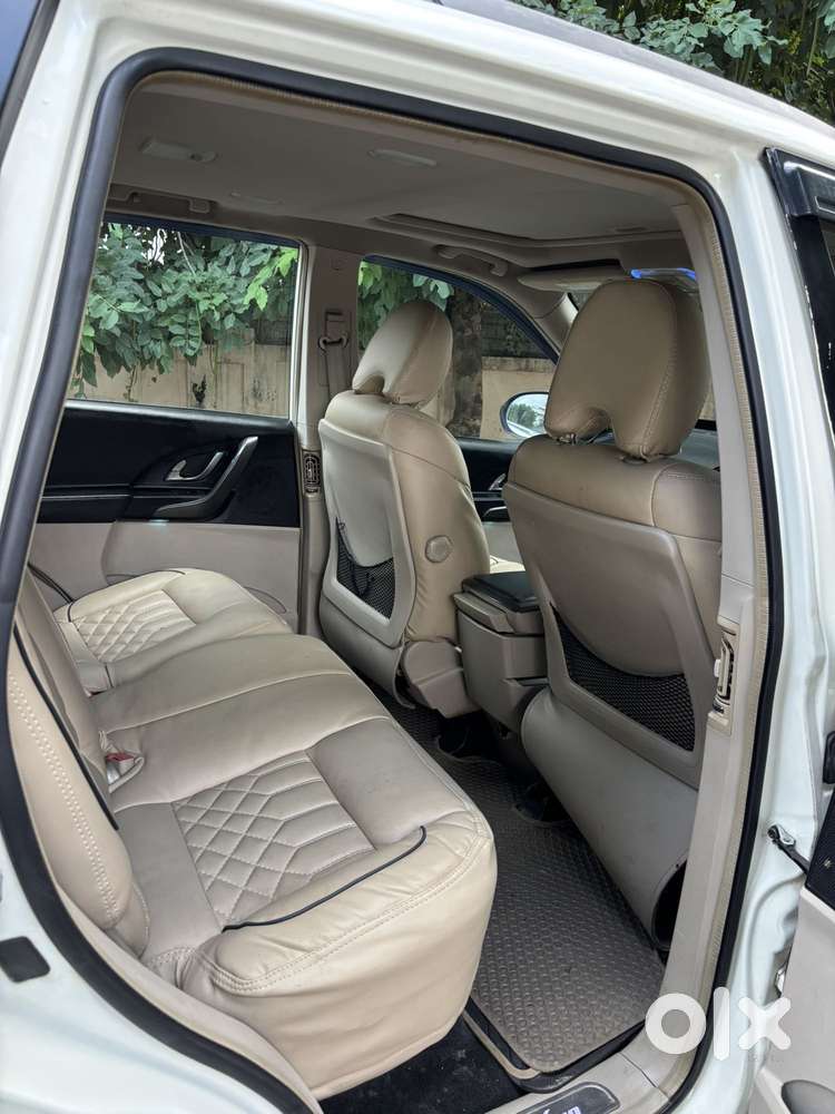 Mahindra Xuv500 2.2 W10, 2015, Diesel