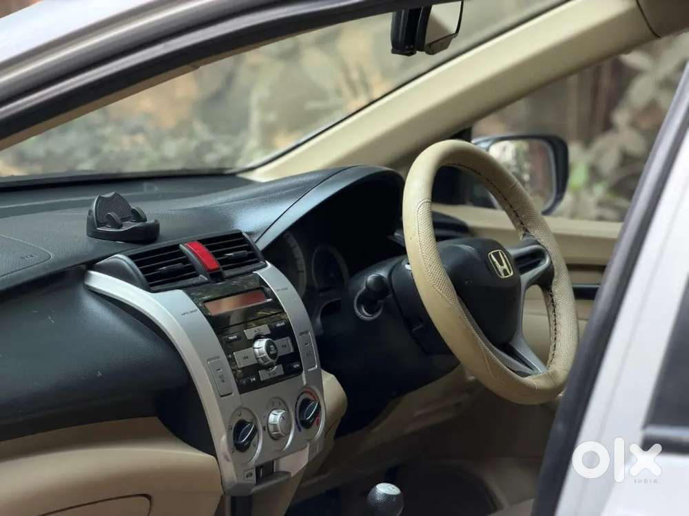 Honda City Urjan Selling