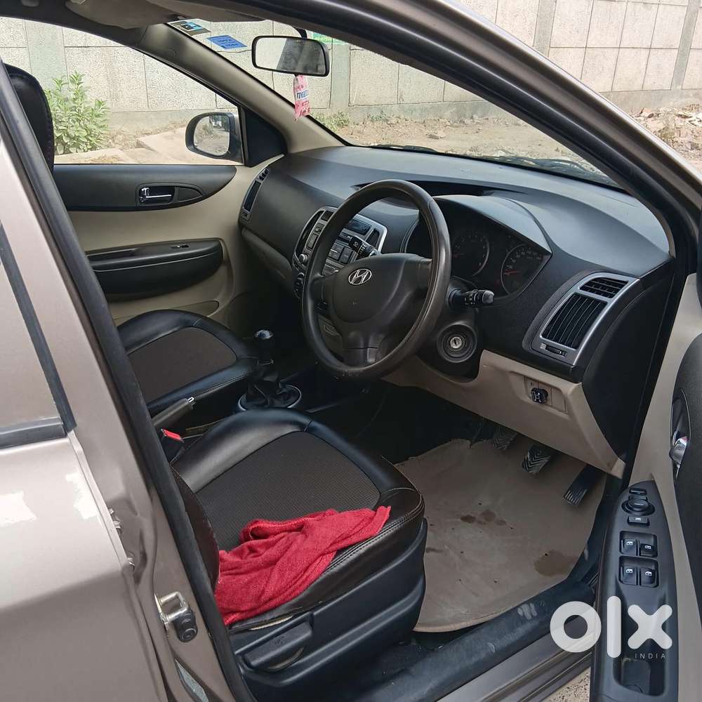 Hyundai I20 2012-2014 Magna Optional 1.2, 2013, Cng & Hybrids