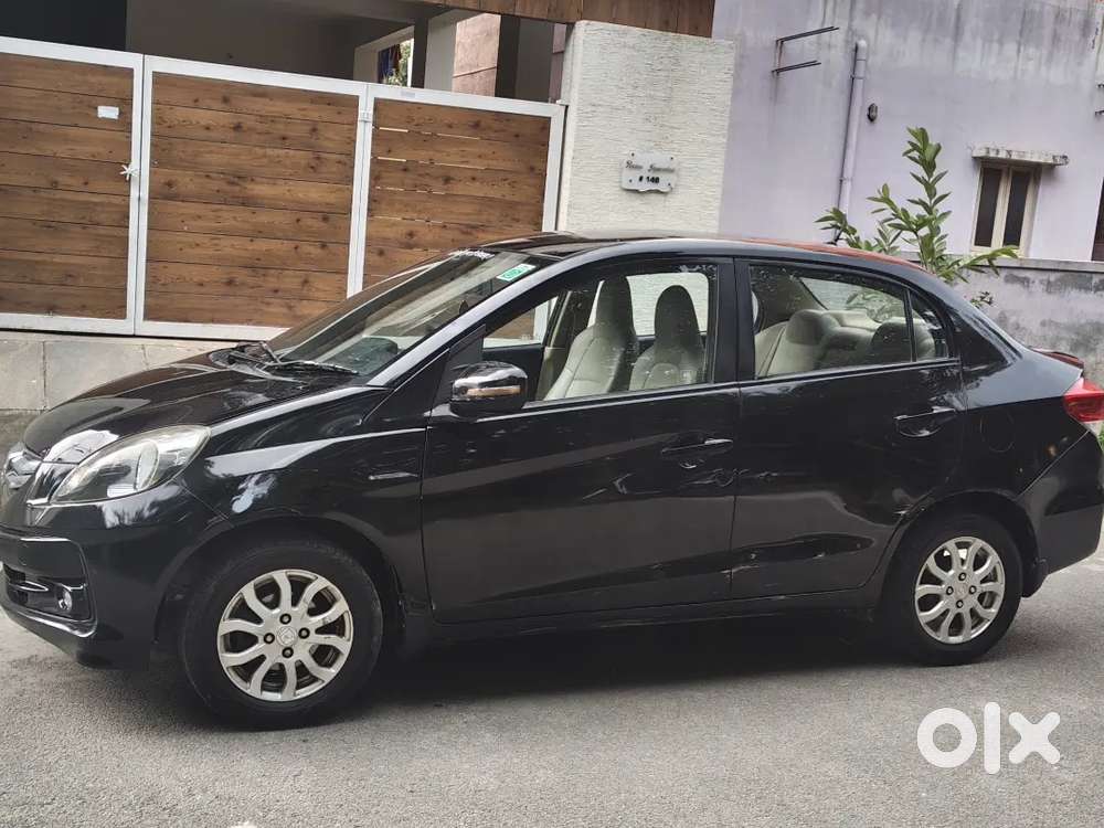 Honda Amaze 2014 Vx Top End Petrol Manual Good Conditions