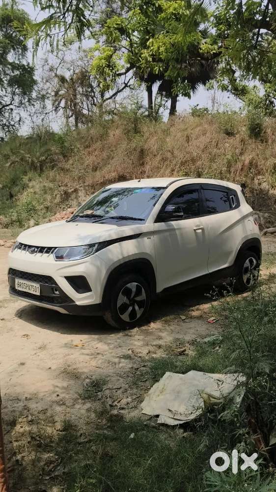 Mahindra Kuv100
