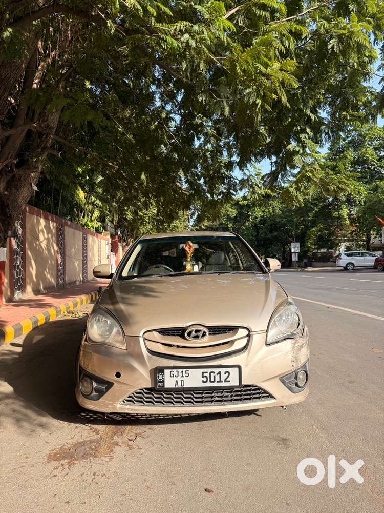 Hyundai Verna 2011 Petrol Car