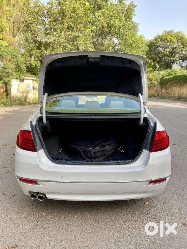 Bmw 5 Series 2.0 520i Luxury Line, 2017, Petrol