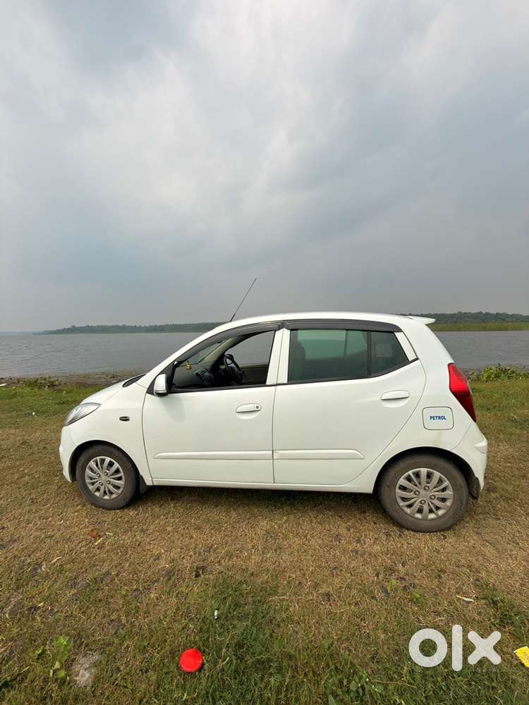 Hyundai I10 Petrol Manual 2013