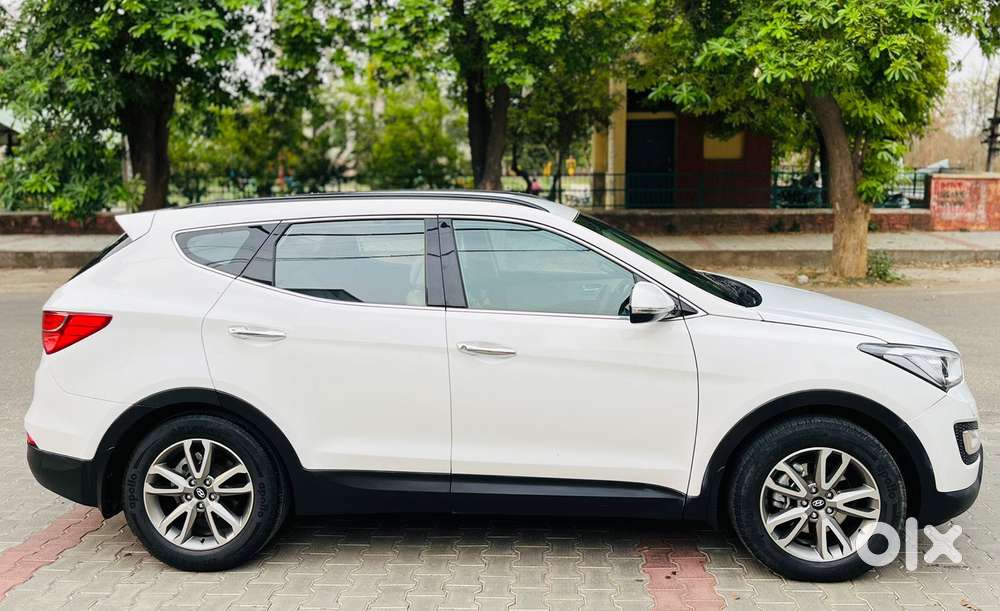 Hyundai Santa Fe 2wd Mt, 2015, Diesel