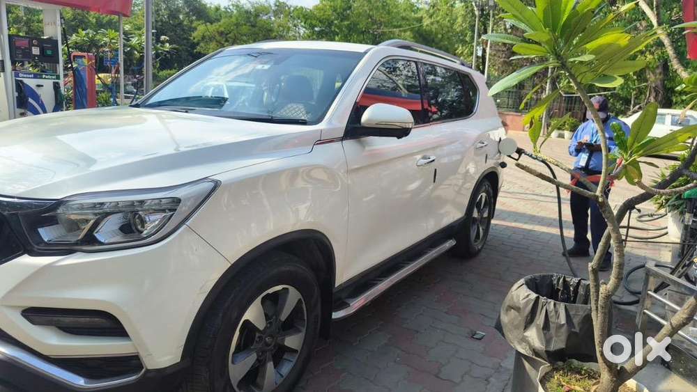 Mahindra Alturas G4 2020 Diesel Good Condition