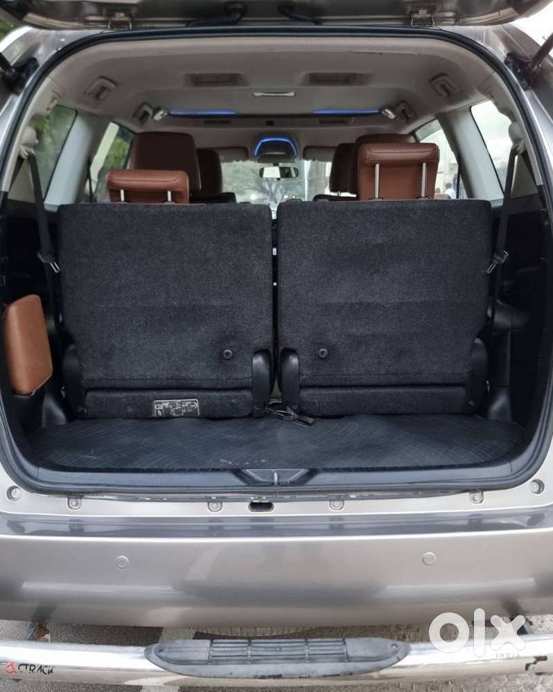 Toyota Innova Crysta