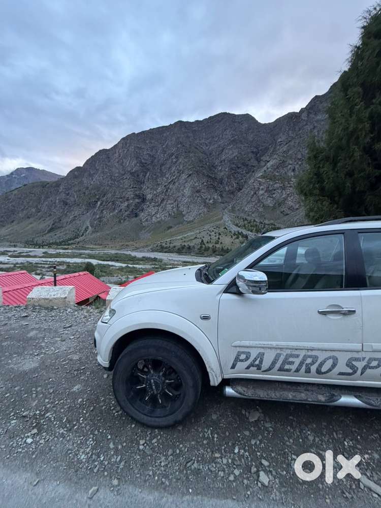 Mitsubishi Pajero Sport 2016