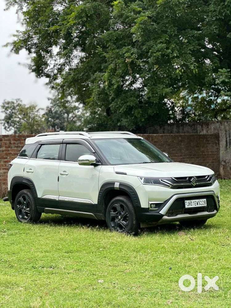 Maruti Suzuki Brezza 1.5 Zxi At Smart Hybrid Dual Tone, 2022, Petrol