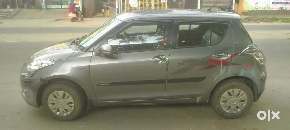 Maruti Suzuki Swift 2014 Petrol 68000 Km Driven