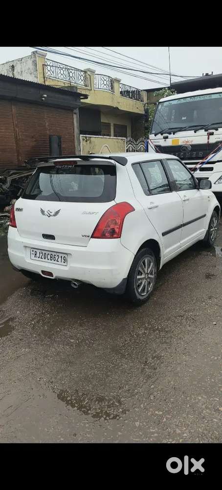 Maruti Suzuki Swift Vdi 2010
