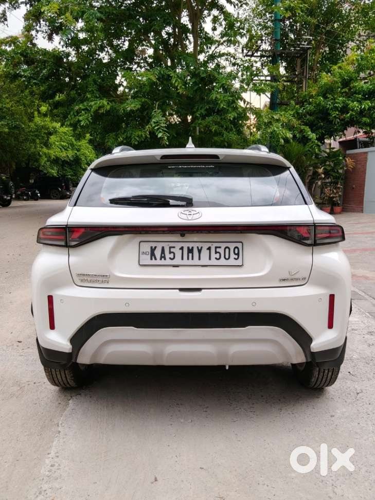 Toyota Urban Cruiser Taisor V 1.0 Petrol Mt, 2024, Petrol