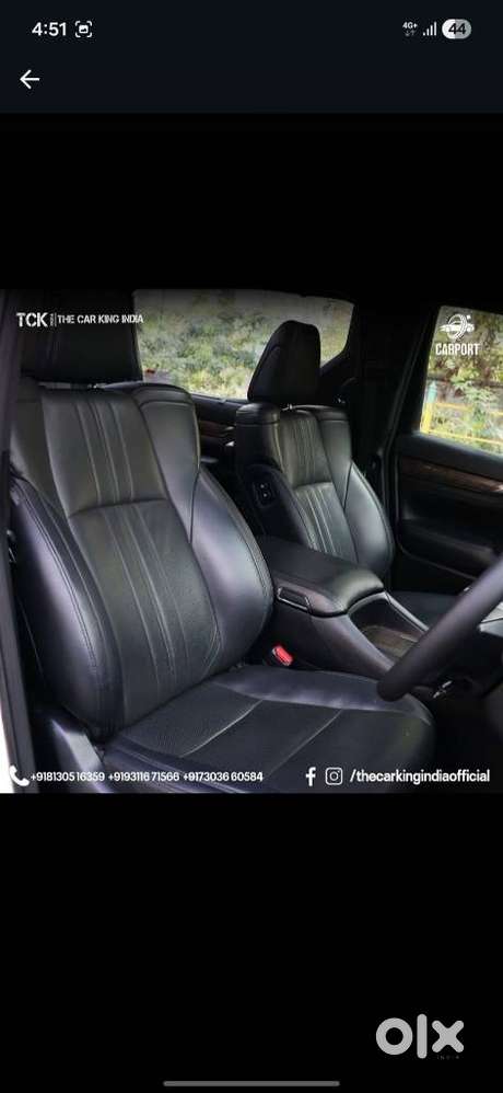 Toyota Vellfire 2.5 Executive Lounge, 2020, Petrol