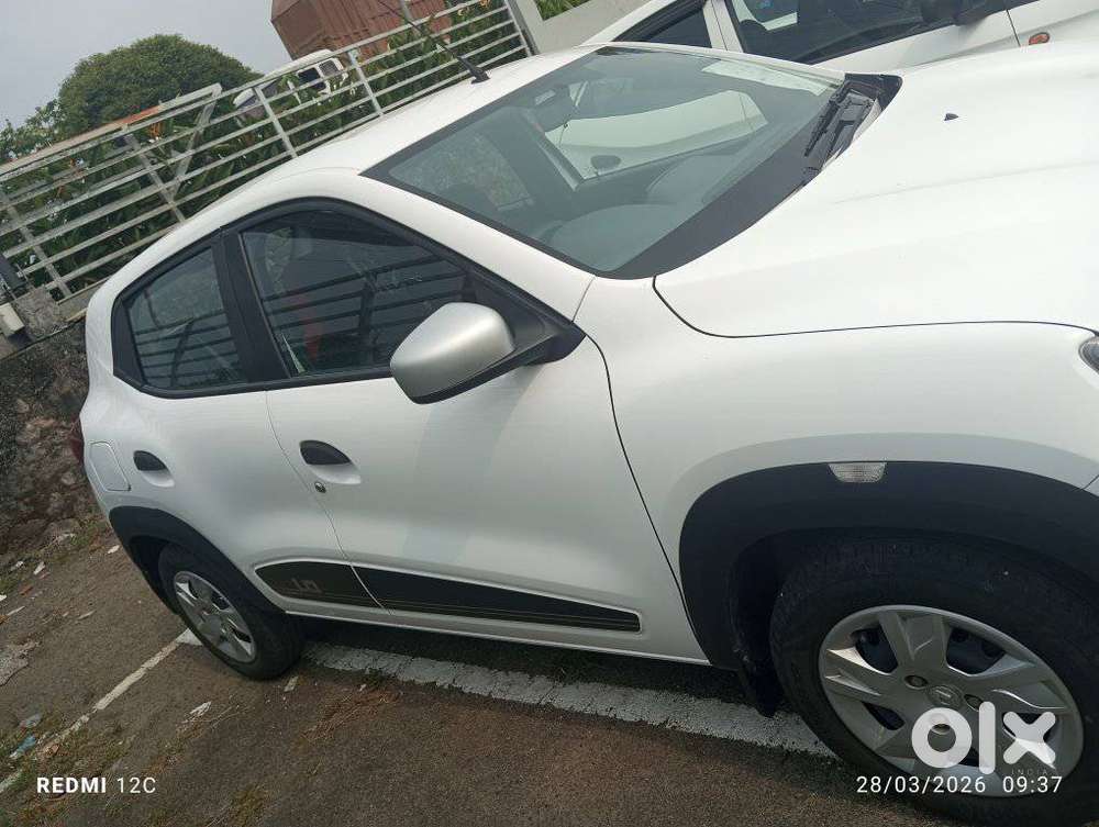 Renault Kwid Rxt Amt Climber (automatic), 2022, Petrol