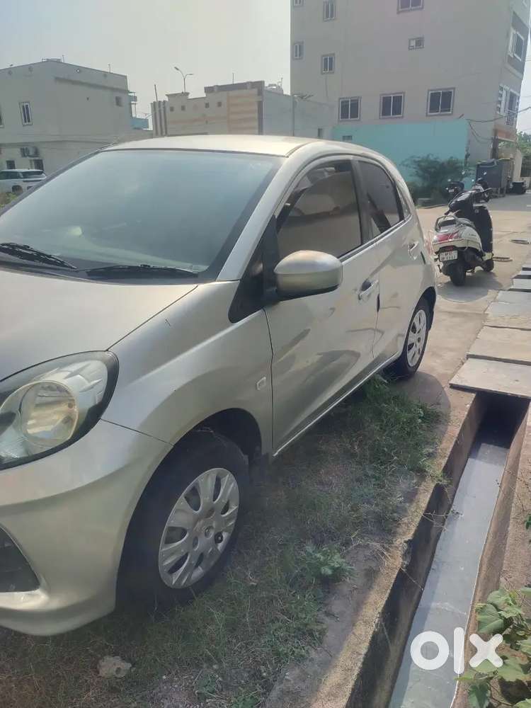 Honda Brio 2012