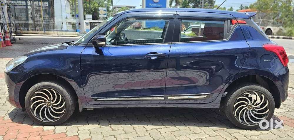 Maruti Suzuki Swift Vxi 1.2 Abs Bs-iv, 2019, Petrol