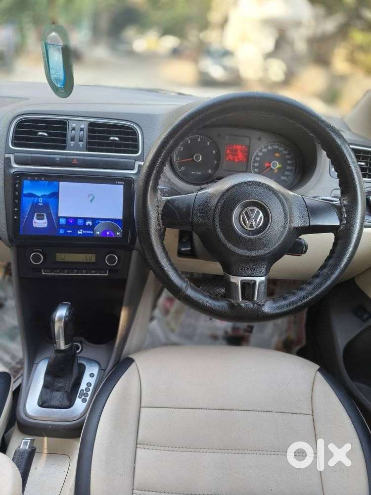 Volkswagen Vento 2010-2013 Ipl Ii Petrol Highline At, 2011, Petrol