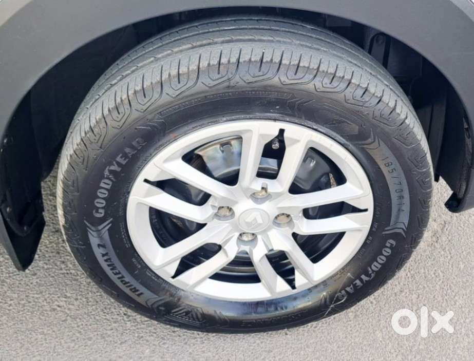 Renault Triber Rxt, 2021, Petrol