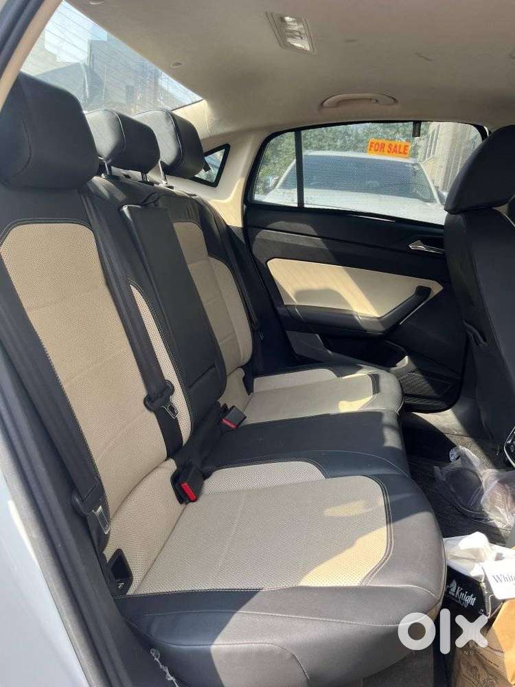 Skoda Slavia 1.5 Tsi Style, 2022, Petrol