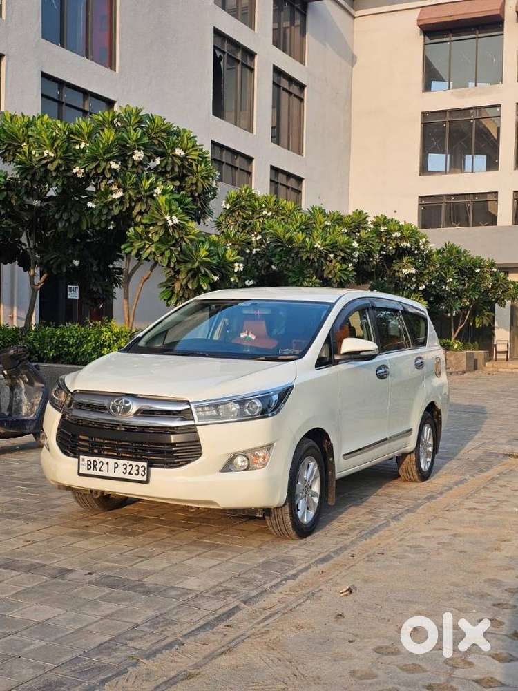 Toyota Innova Crysta 2.4 V, 2017, Diesel