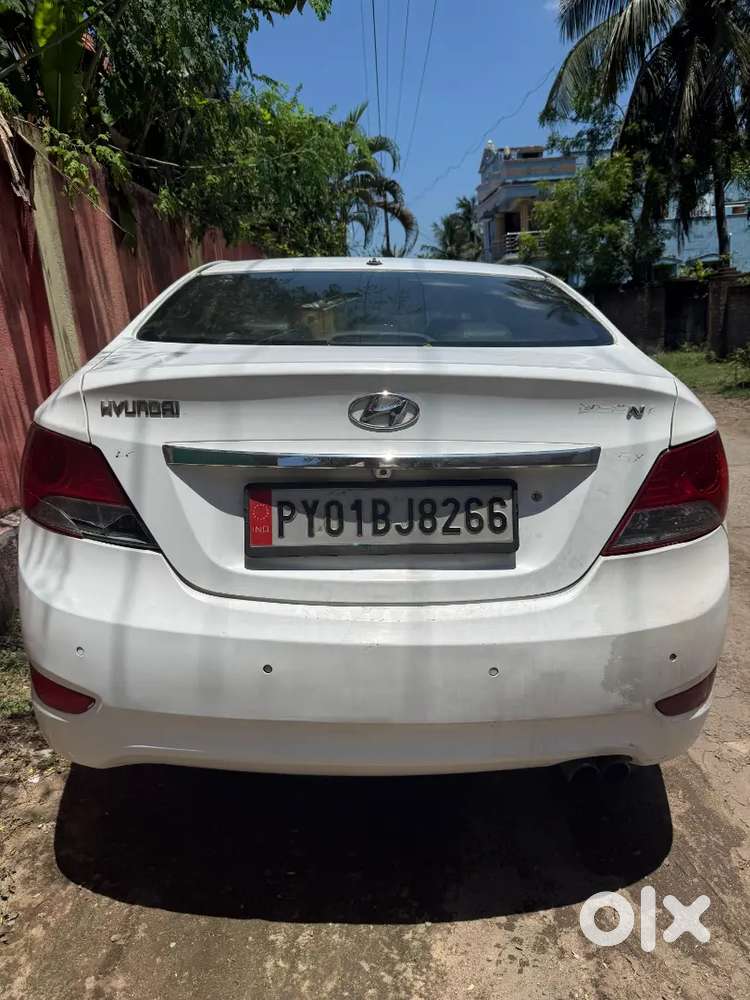 Hyundai Verna 2011 Diesel 100000 Km Driven