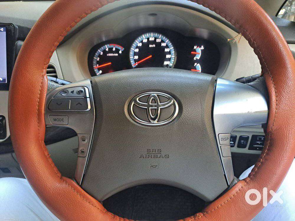 Toyota Innova 2.5 Z Diesel 7 Seater, 2014, Diesel