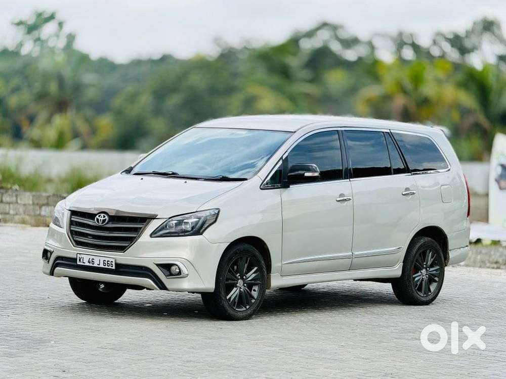 Toyota Innova 2.5 Vx 7 Str Bs-iii, 2013, Diesel