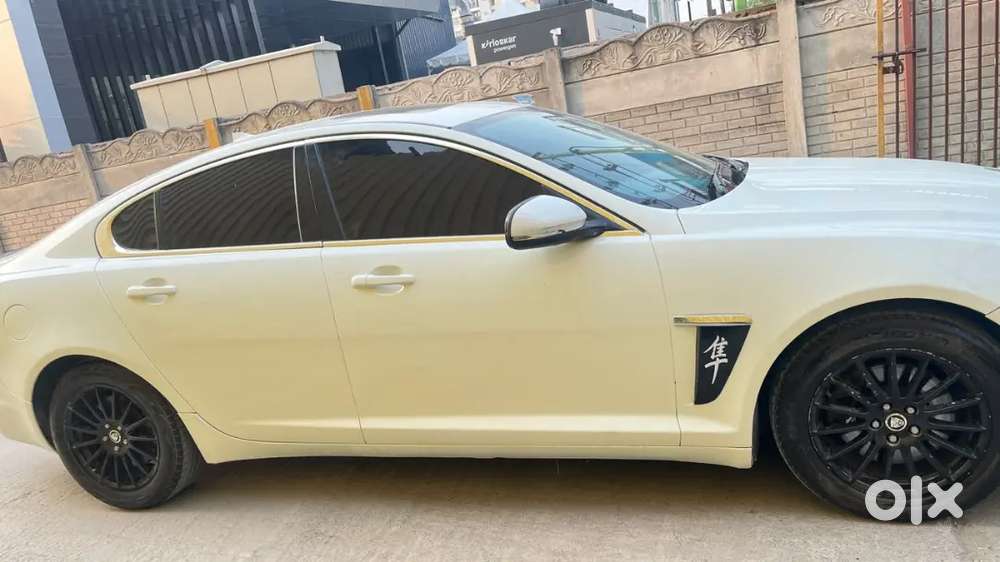 Jaguar Xf 2.2 Luxury 2013 Diesel