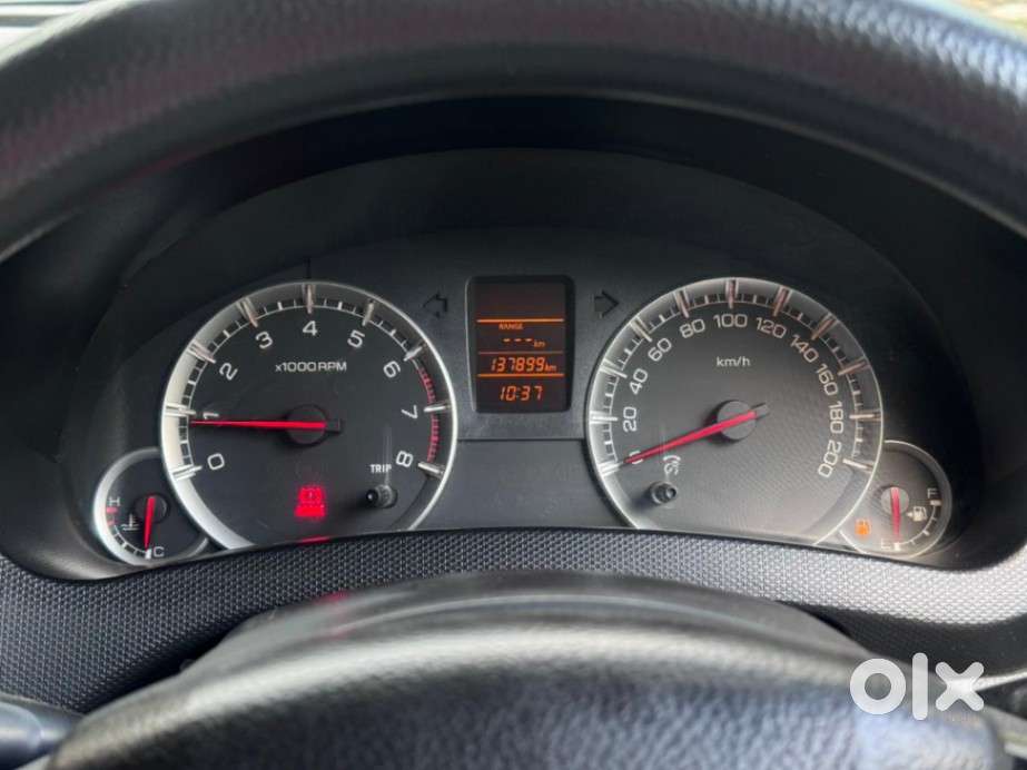 Maruti Suzuki Swift Vxi + Manual, 2016, Petrol