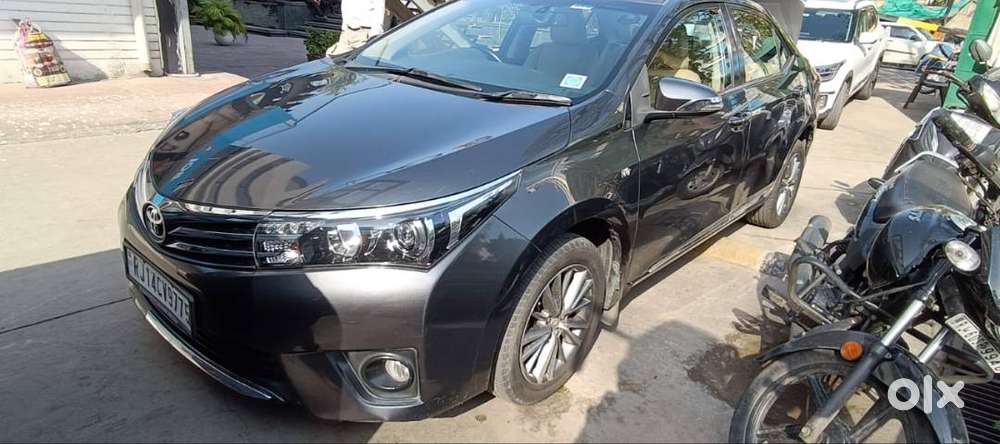 Toyota Corolla Altis 2014 Automatic  1st Owner  Well Maintained