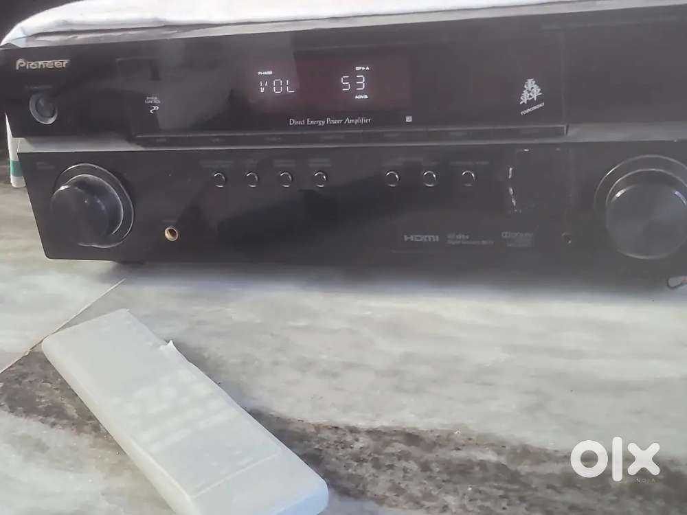 Pioneer 5.1 Channel Av Receiver & Remote