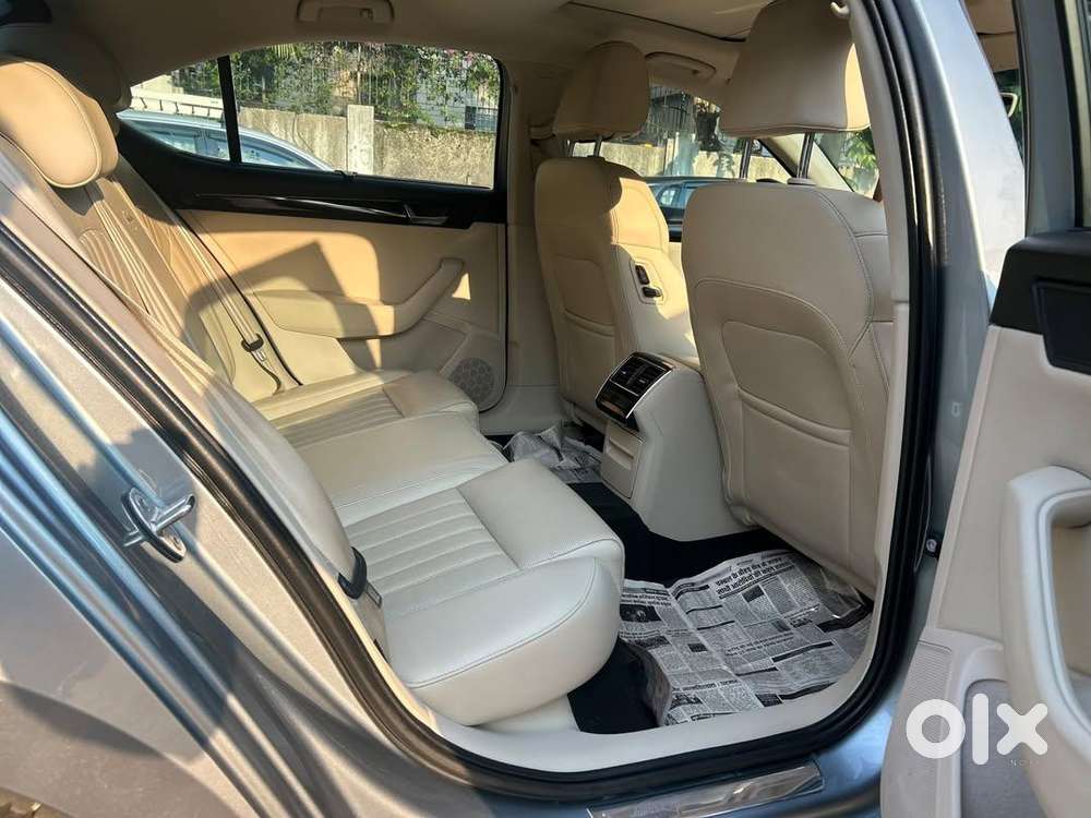 Skoda Superb L&k 1.8 Tsi At, 2019, Petrol