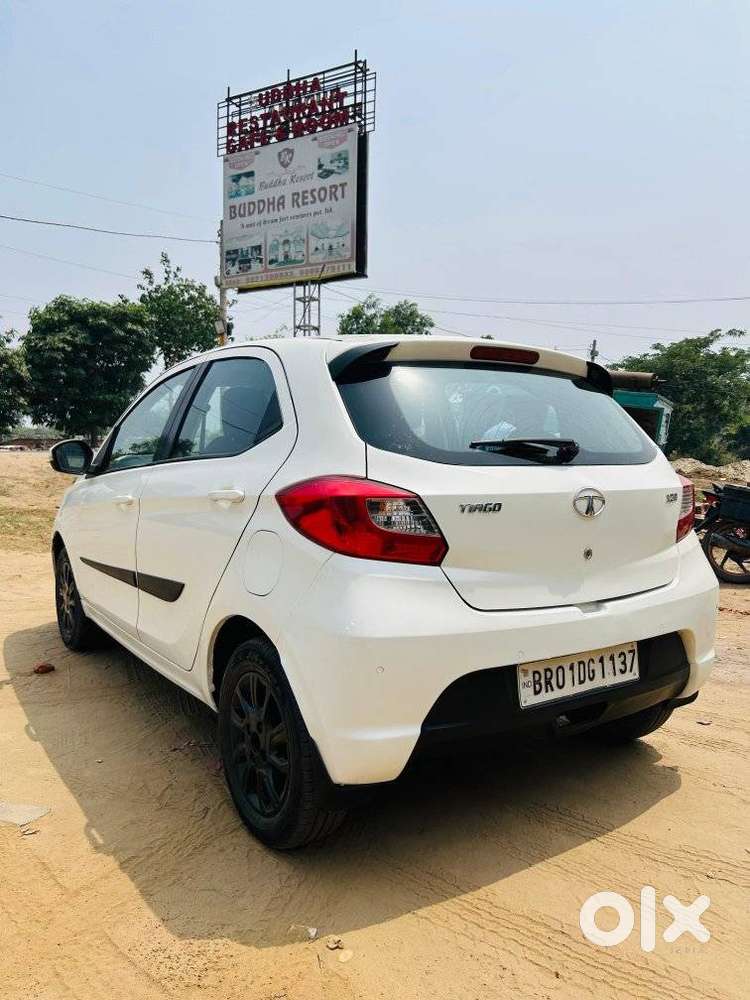 Tata Tiago 1.2 Revotron Xza, 2017, Petrol