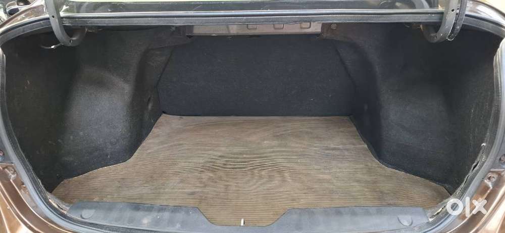 Maruti Suzuki Ciaz 2014-2017 At Zxi, 2016, Petrol