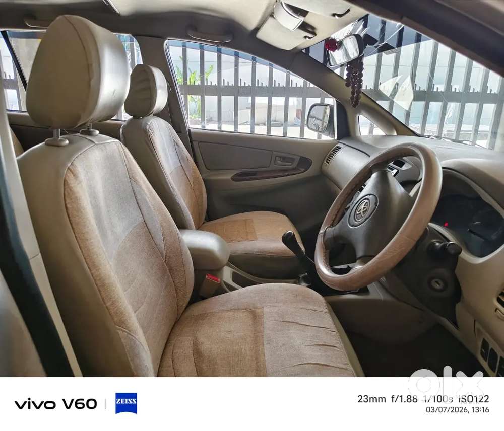 Toyota Innova 2012 Diesel 43000 Km Driven