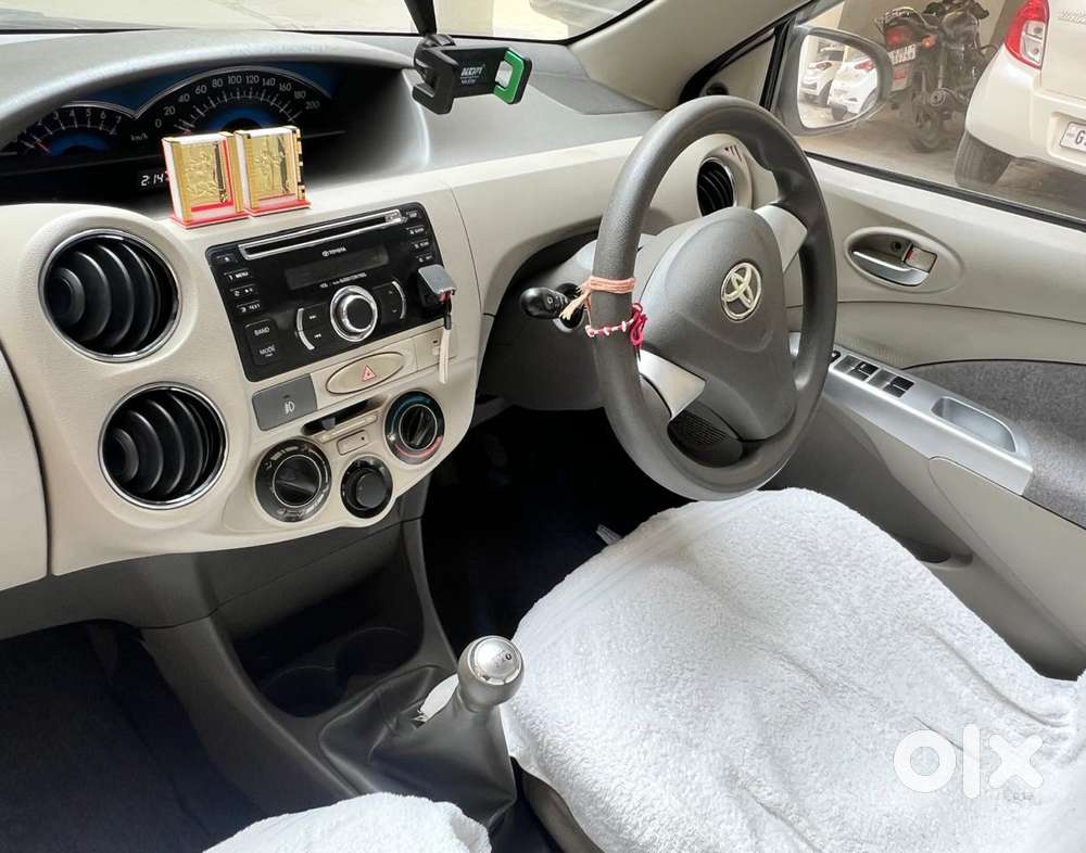 Toyota Etios Liva V Sp*, 2015, Petrol