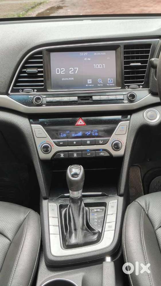 Hyundai Elantra 1.6 Sx Option, 2017, Petrol
