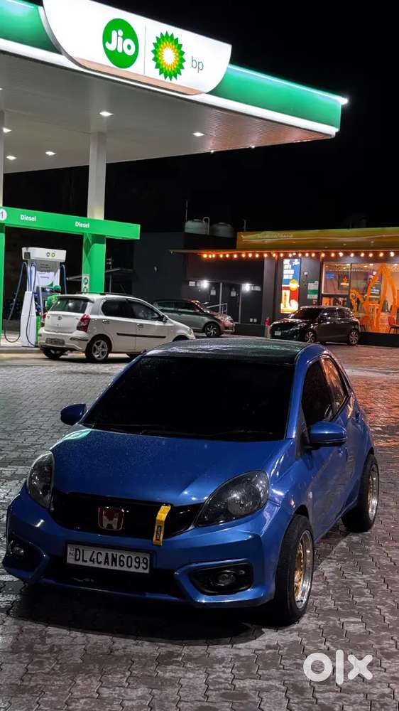 Honda Brio  2012