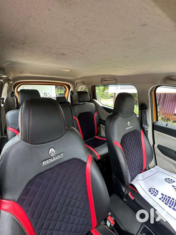 Renault Triber Rxz Amt 7 Str Petrol 2020