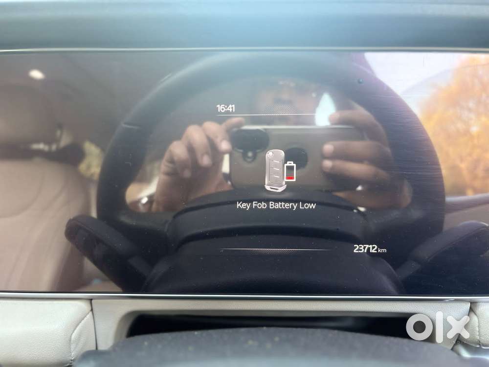 Mahindra Xuv700 Ax7l 6 Str At, 2023, Diesel