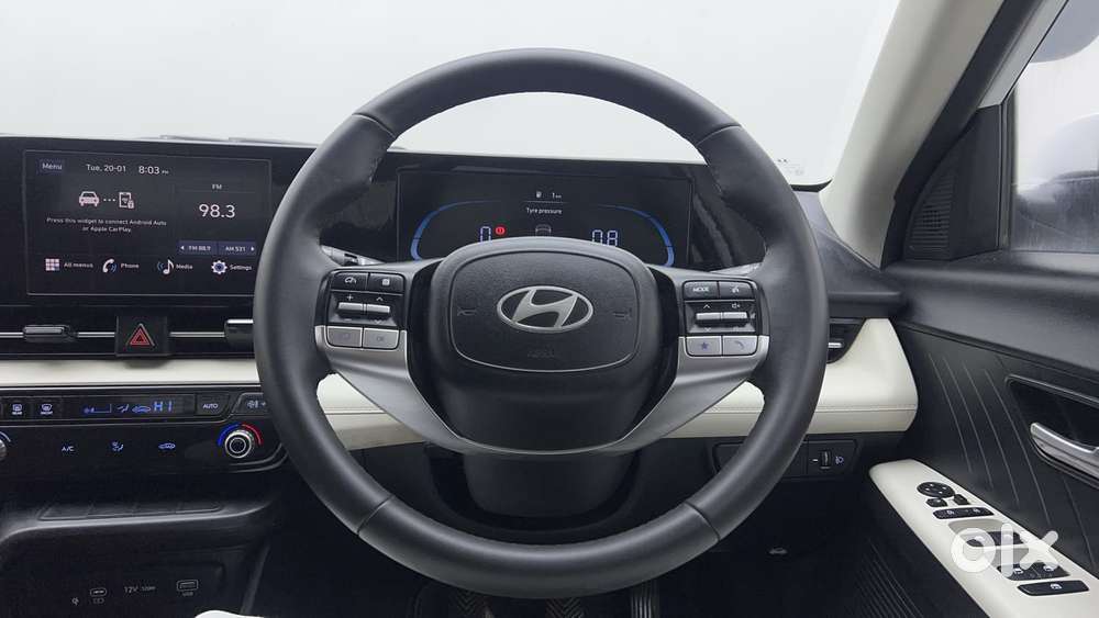 Hyundai Verna 1.5 Sx Petrol Mt, 2023, Petrol