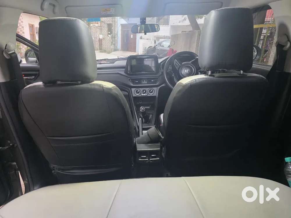 Maruti Suzuki Brezza 2024 Cng & Hybrids 20000 Km Driven