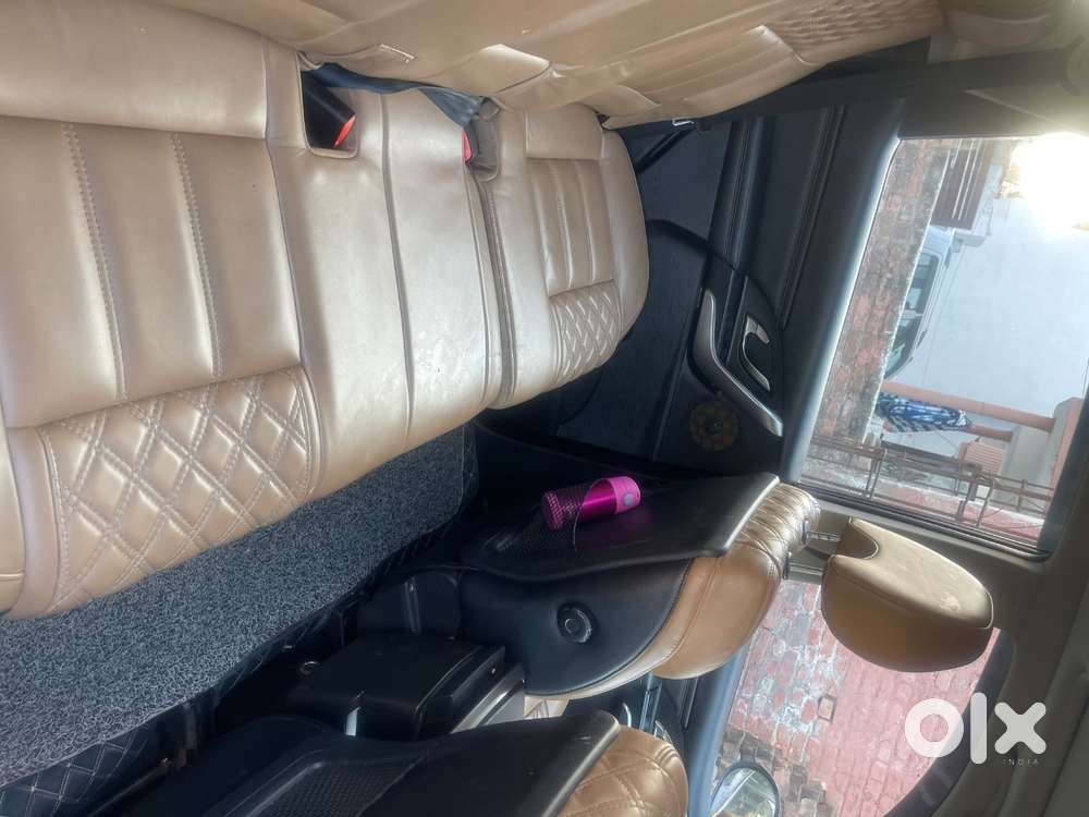 Mahindra Top Variant Automatic Drive Push Button Start