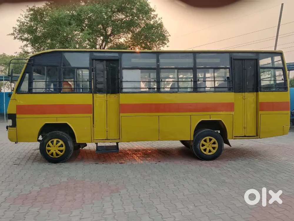 Tata Bus 98552 Phone 84272 Bis 709 Bus 2008 Model 32 Seated