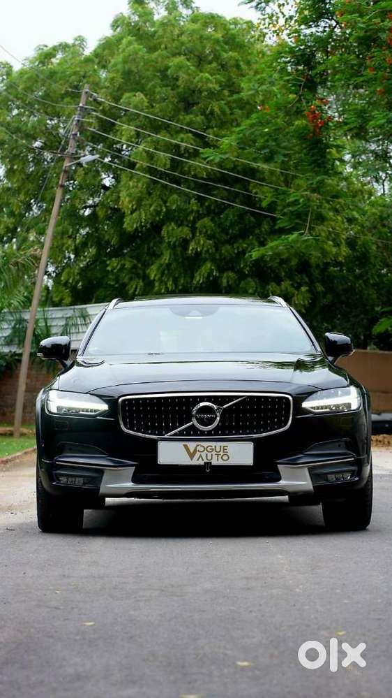Volvo V90 Cross Country D5 Inscription, 2018, Diesel