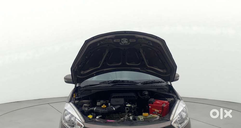 Tata Tiago 1.2 Revotron Xz, 2017, Petrol