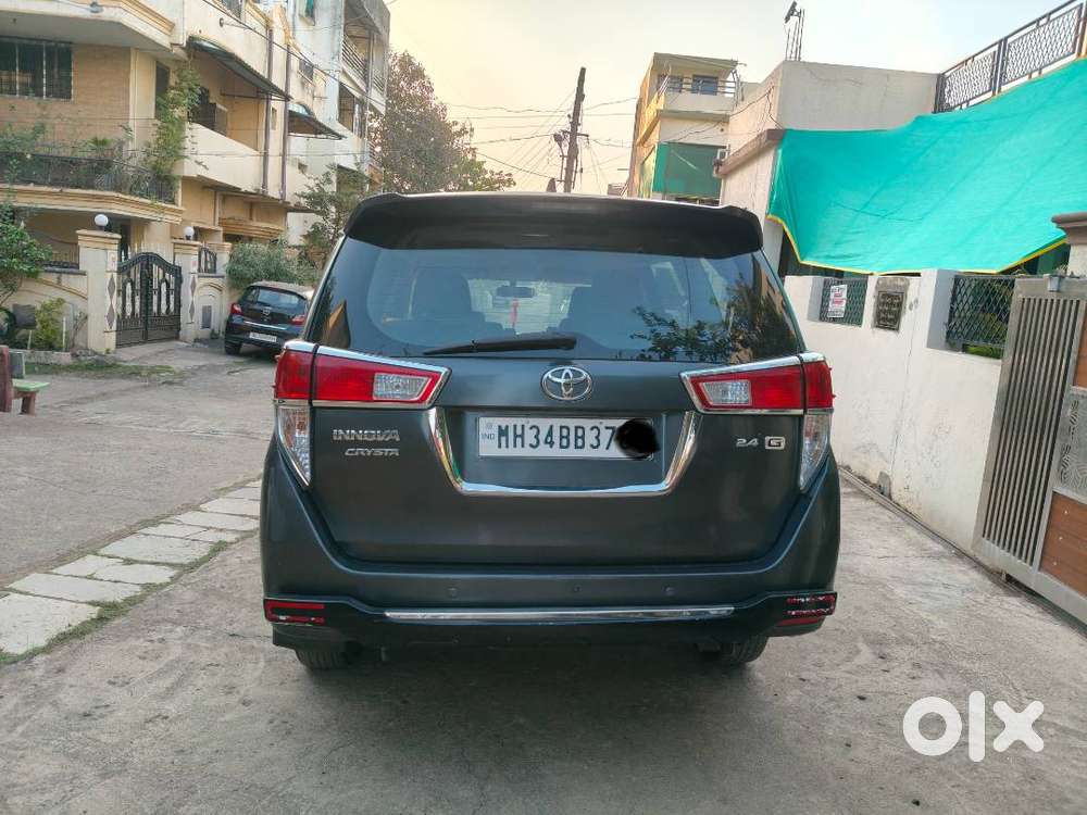 Toyota Innova Crysta 2016  Ending Diesel Good Condition